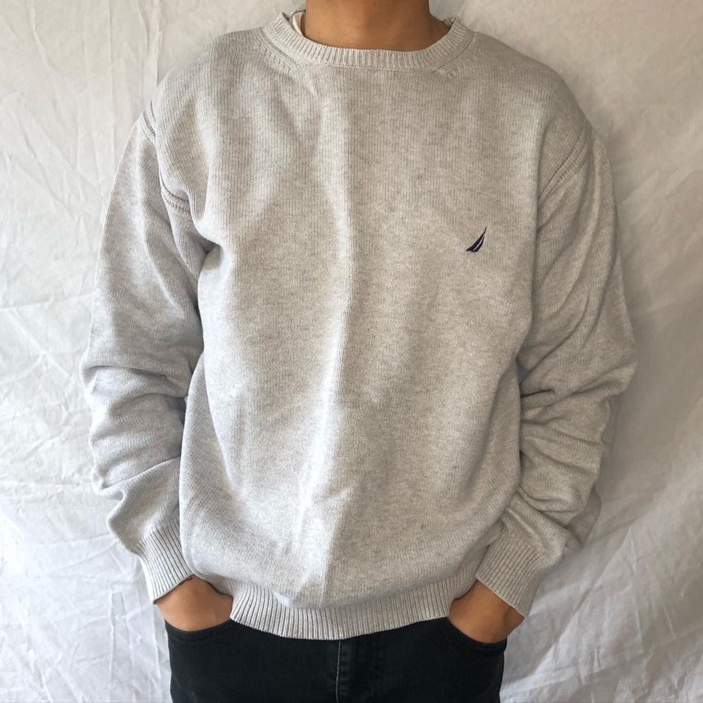 Light grey nautica sweater